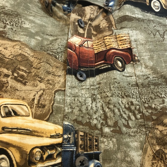 RedHead Long Sleeve Button up Shirt Men’s Large Vintage Trucks - Picture 4 of 16